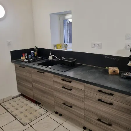Apartment Impasse Secrete - Duplex - Wifi Issoire