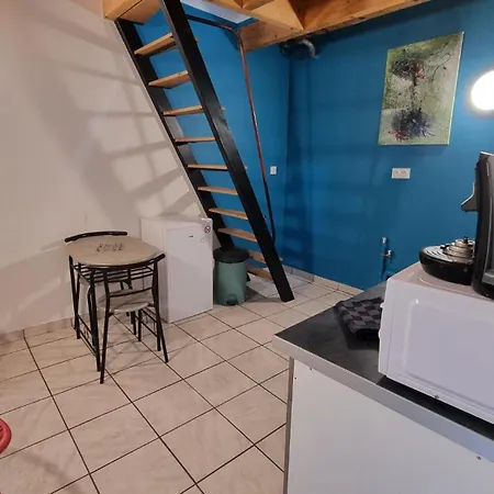 Impasse Secrete - Duplex - Wifi